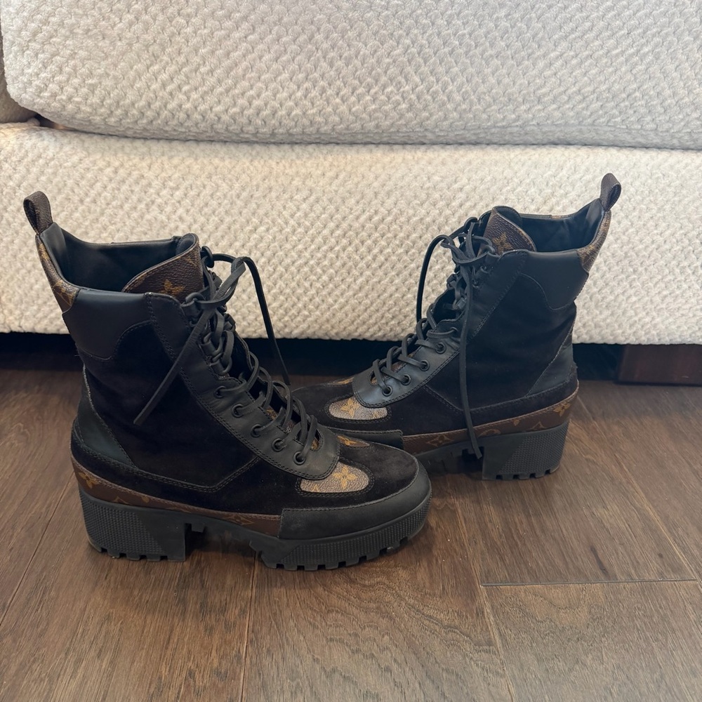 Louis Vuitton Black and Brown Monogram Lace-Up Platform Ankle Boots - Picture 3 of 12